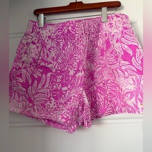 Lilly Pulitzer Lilo Linen Shorts- Swipe Right